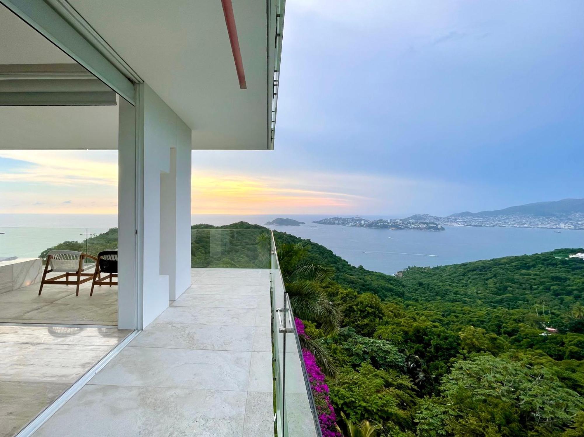 Encanto Acapulco Exterior photo